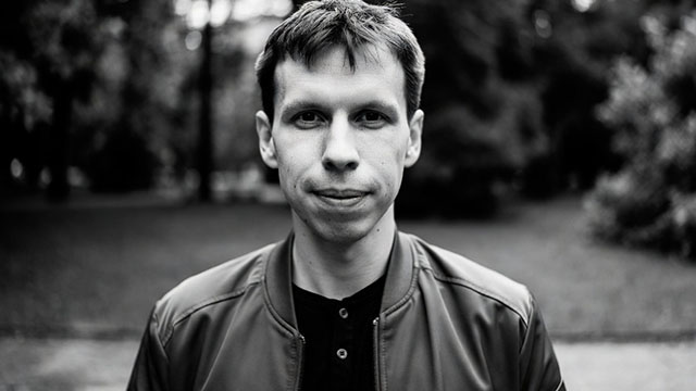 Celos patologicos: deje de vigilar el movil de mi mujer